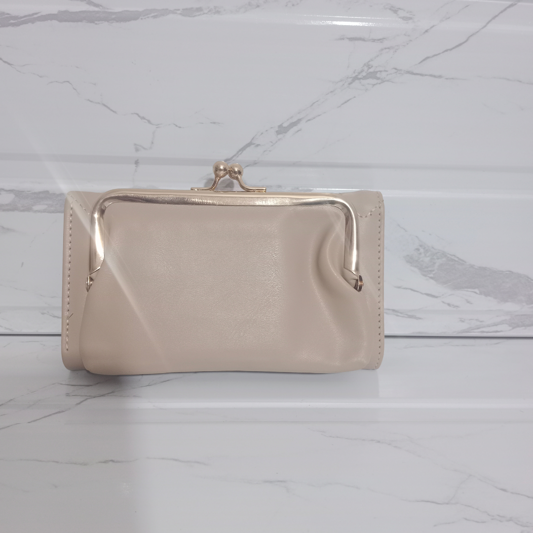 Long Wallet (Forever Young)