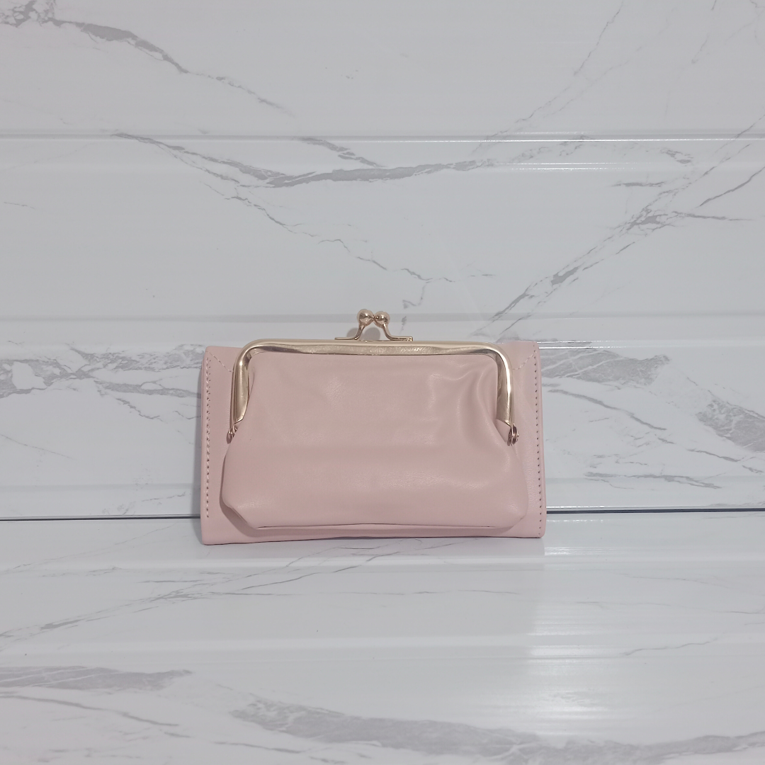 Long Wallet (Forever Young)
