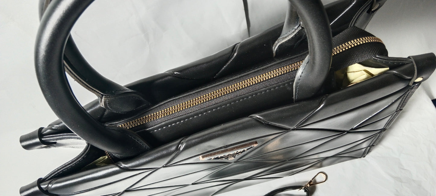 Prada Tote (Emirate Elegance)