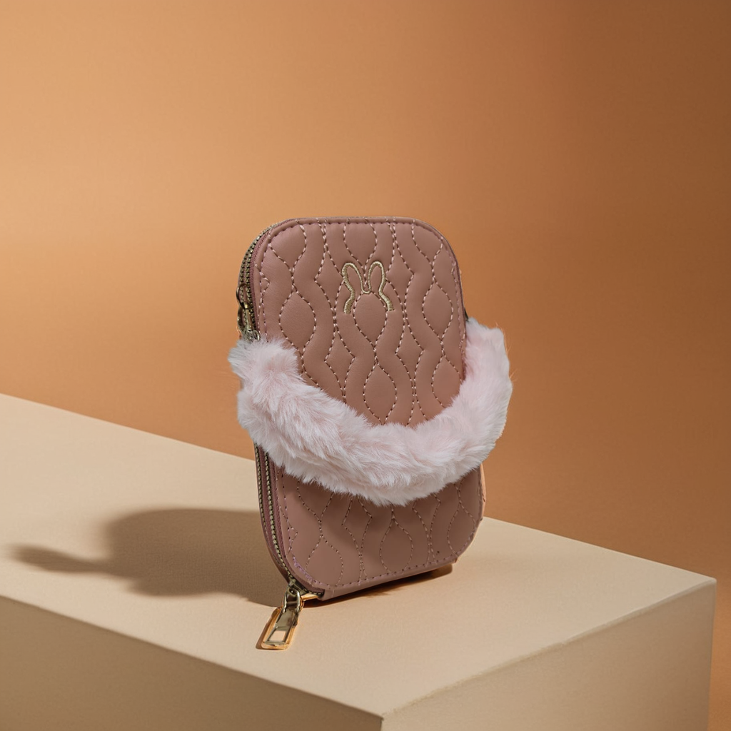Mobile Pouch (Fur handle)