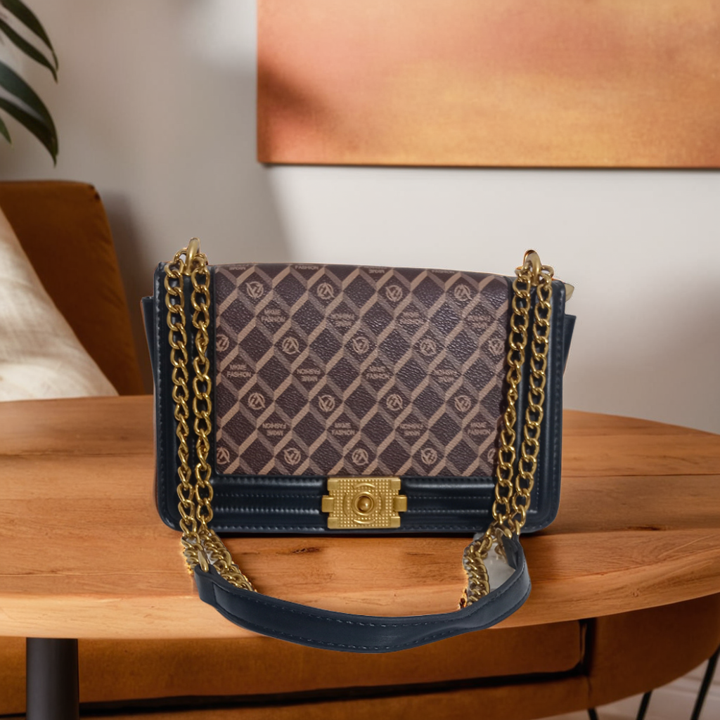 Chic Chain Bag