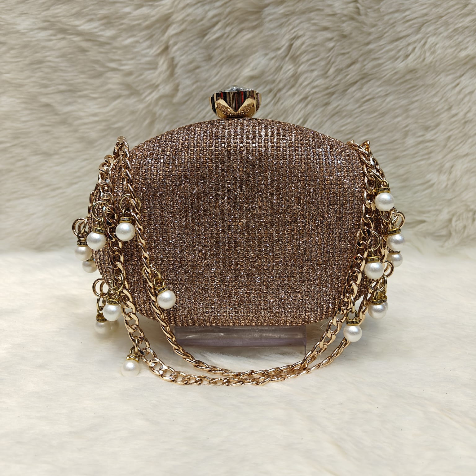 Fancy Clutch (Oval) 103